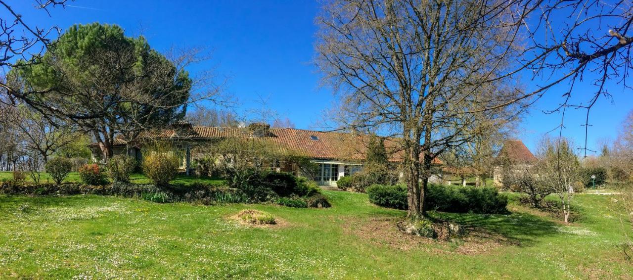 Villa Le Creyssac Saint-Felix-de-Bourdeilles Екстер'єр фото