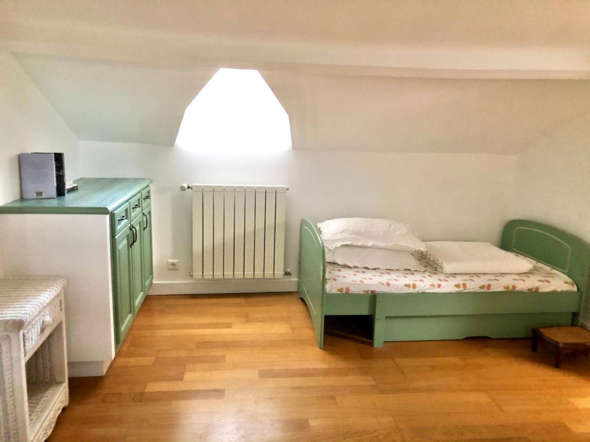 Villa Le Creyssac Saint-Felix-de-Bourdeilles Екстер'єр фото