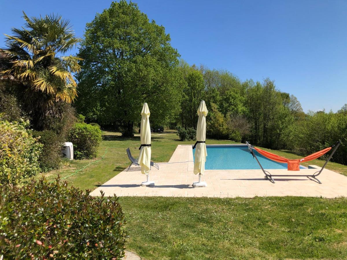 Villa Le Creyssac Saint-Felix-de-Bourdeilles Екстер'єр фото